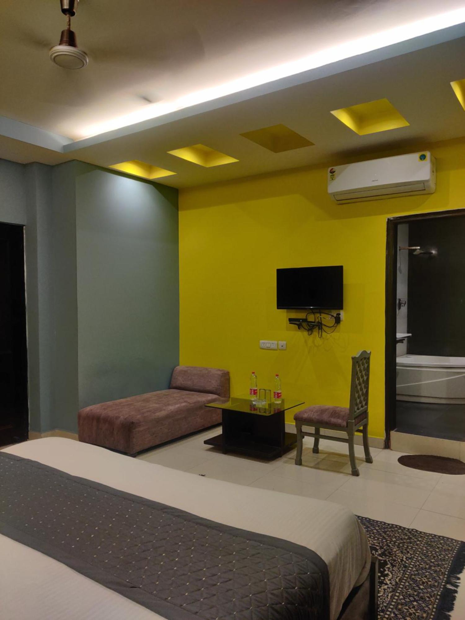 Hotel Delhi Airport Plaza Igi Airport 新德里 外观 照片